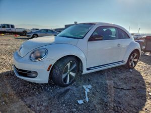 Volkswagen Beetle TURBO 2.0L 4 2012