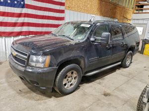 Chevrolet Suburban K1500 LT 5.3L 8 2012