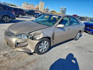 Toyota Camry LE 2.4L 4 2002