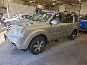 Honda Pilot TOURING 3.5L 6 2013