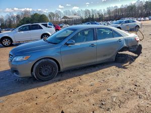 Toyota Camry BASE 2.5L 4 2011