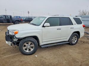 Toyota 4Runner SR5 4.0L 6 2013