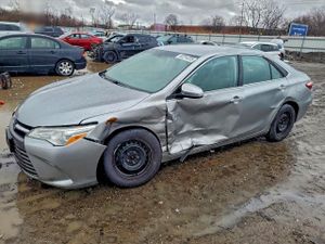 Toyota Camry LE 2.5L 4 2015
