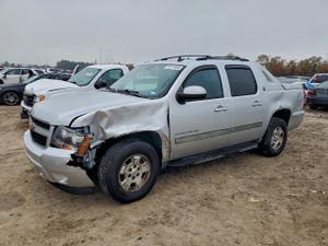 Chevrolet Avalanche LS 5.3L 8 2013
