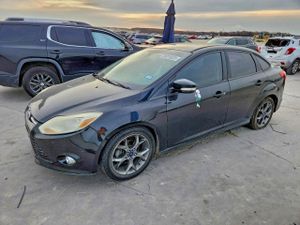 Ford Focus SE 2.0L 4 2014