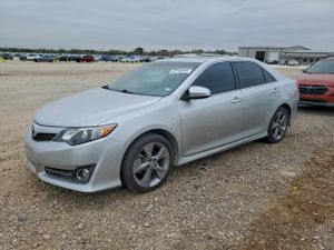 Toyota Camry L 2.5L 4 2014