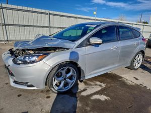 Ford Focus ST 2.0L 4 2013