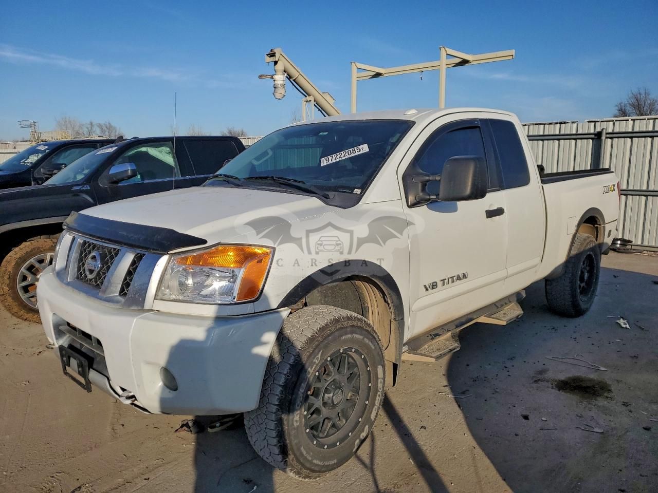 Nissan Titan S 5.6L 8 2015