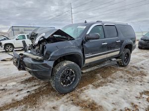 GMC Yukon DENALI 6.2L 8 2013