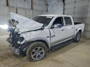 RAM 1500 LARAMIE 5.7L 8 2013