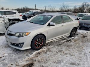 Toyota Camry BASE 2.5L 4 2012