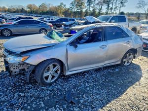 Toyota Camry BASE 2.5L 4 2012