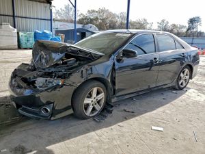 Toyota Camry L 2.5L 4 2014