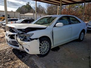 Toyota Camry BASE 2.5L 4 2011