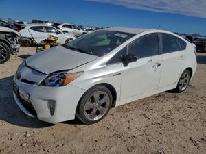 Toyota Prius 1.8L 4 2013