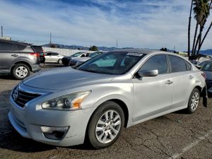 Nissan Altima 2.5 2.5L 4 2015