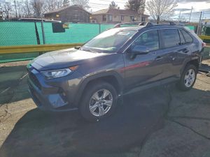 Toyota Rav4 XLE 2.5L 4 2019