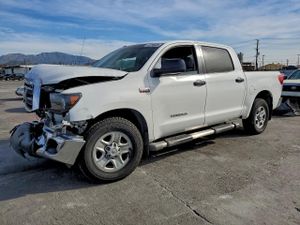 Toyota Tundra CREWMAX SR5 5.7L 8 2012