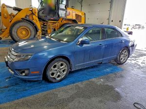 Ford Fusion SE 2.5L 4 2010