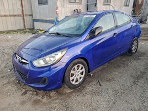 Hyundai Accent GLS 1.6L 4 2013