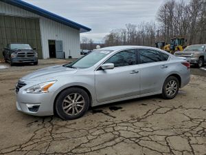 Nissan Altima 2.5 2.5L 4 2015