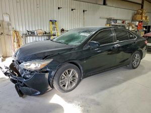 Toyota Camry LE 2.5L 4 2015