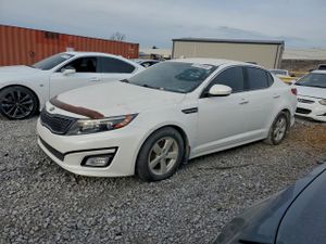 Kia Optima LX 2.4L 4 2015