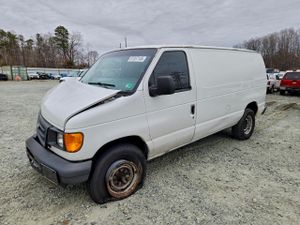 Ford Econoline E350 SUPER DUTY VAN 5.4L 8 2005