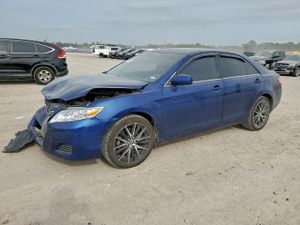 Toyota Camry BASE 2.5L 4 2011