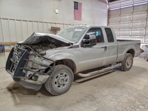 Ford F-250 SUPER DUTY 6.2L 8 2013