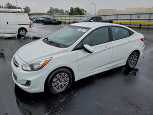 Hyundai Accent GLS 1.6L 4 2015
