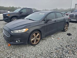 Ford Fusion SE 2.0L 4 2013