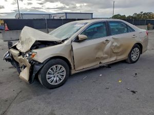 Toyota Camry BASE 2.5L 4 2012