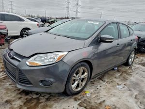 Ford Focus SE 2.0L 4 2014