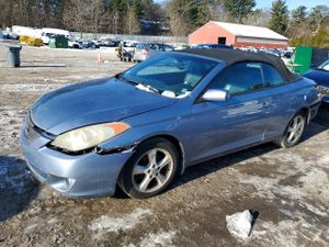 Toyota Camry SE 3.3L 6 2006