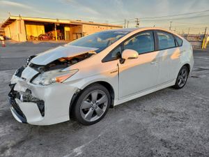 Toyota Prius 1.8L 4 2015