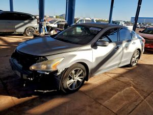 Nissan Altima 2.5 2.5L 4 2015