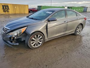 Hyundai Sonata SE 2.4L 4 2012