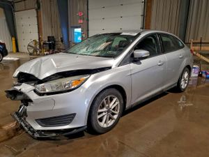 Ford Focus SE 2.0L 4 2015