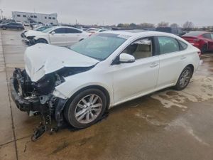 Toyota Avalon XLE 3.5L 6 2015
