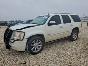 GMC Yukon DENALI 6.2L 8 2014