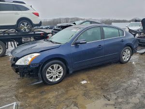 Nissan Altima BASE 2.5L 4 2010