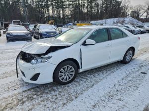 Toyota Camry BASE 2.5L 4 2012