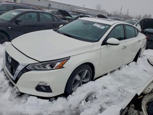 Nissan Altima SL 2.5L 4 2020