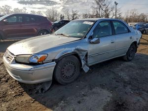 Toyota Camry CE 2.2L 4 2000
