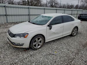 Volkswagen Passat S 1.8L 4 2015