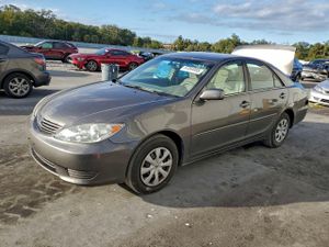 Toyota Camry LE 2.4L 4 2005