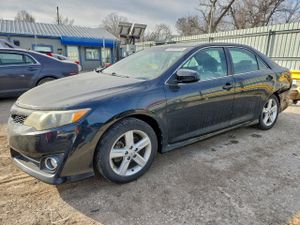 Toyota Camry L 2.5L 4 2013