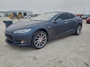 Tesla Model S P85D 2015