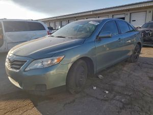 Toyota Camry BASE 2.5L 4 2010